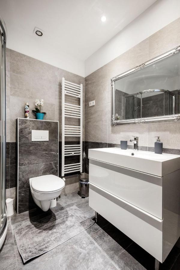 Elegant Studio In Central 부다페스트 외부 사진